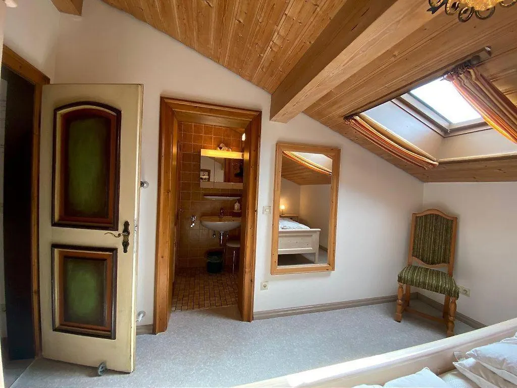 Apartment Ferienwohnung Emilia Mit Bergblick Ruhpolding